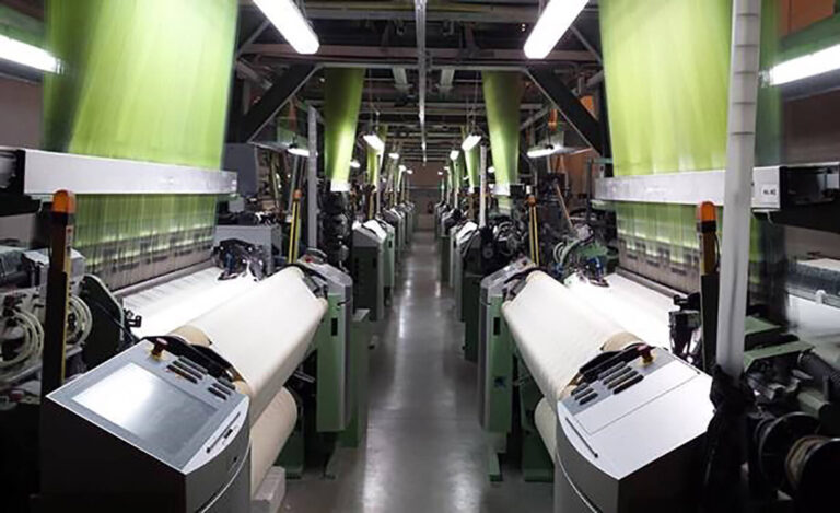 Weaving of fabrics